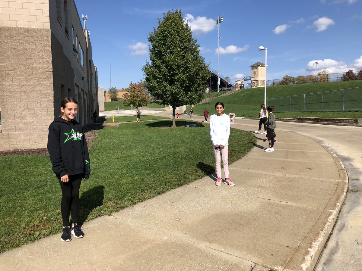 mrsnovosel's tweet photo. Enjoying this beautiful day  while on our mask break! 💚💜🧡🍁#NRInspireGreat #RulingtheSkies https://t.co/2OTo5CoqAs