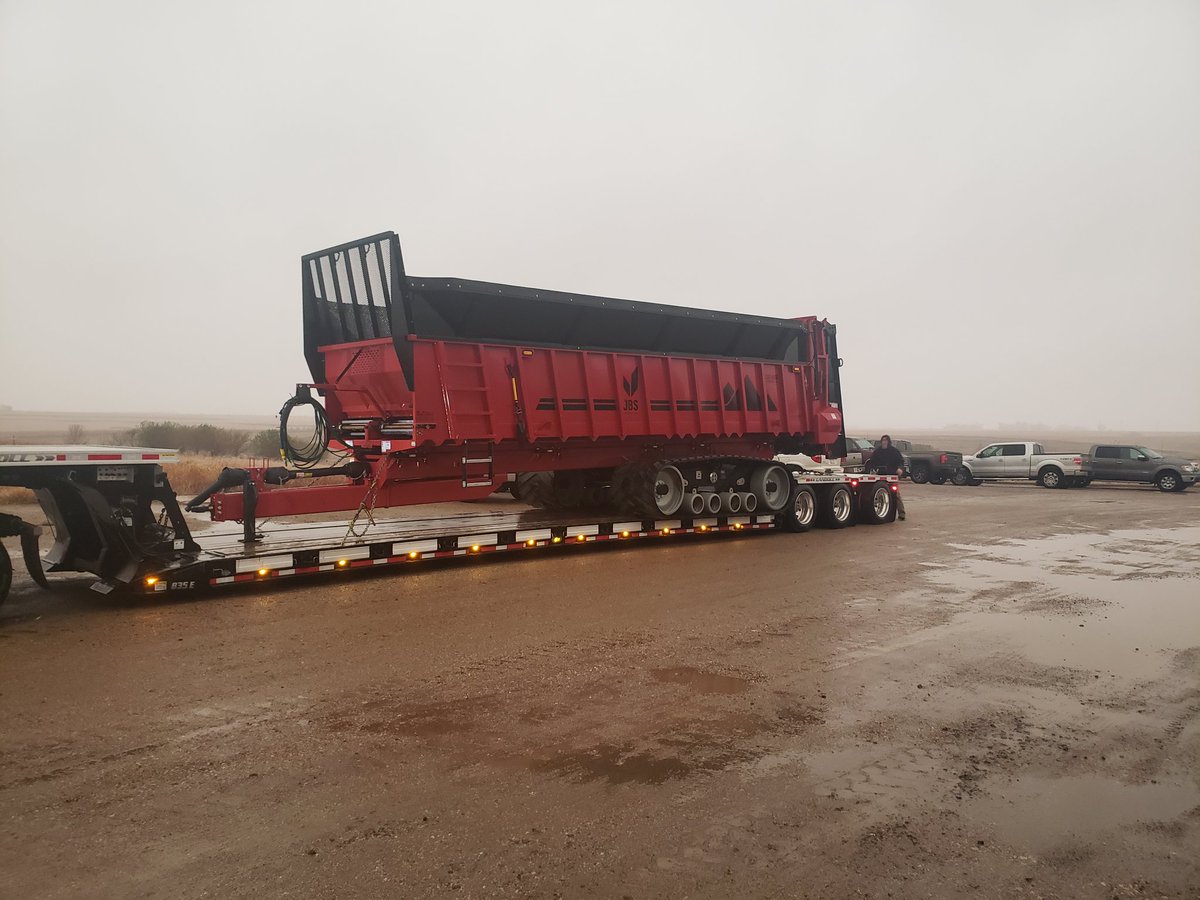 JBS 3048 with 50 ton track suspension getting delivered to MN today !