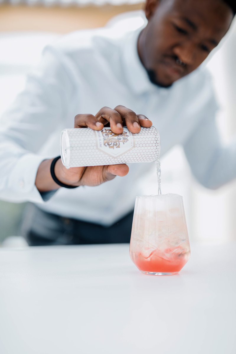 Mmisology's tweet photo. I present to you the official @houseofbng cocktail ‘Moghel’ created by yours truly. 

#BNGNectar
#HouseofBNG

📸 @Cedric_Nzaka https://t.co/ljNiu9EMNF