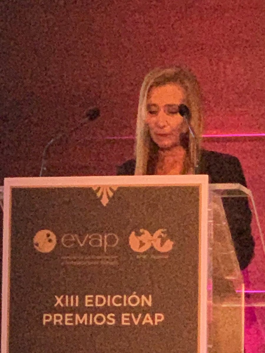 Magnífica apertura de nuestros premios EVAP 2020.
Evento emitido este año por youbtube.
Inaugura nuestra presidenta Eva Blasco #PremiosEVAP ⁦<a href="/IVEFAasociacion/">IVEFA</a>⁩ ⁦@evap_bpw⁩
