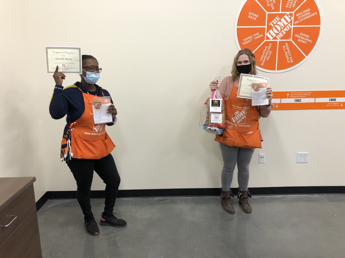 Artie Trotter (@axt638) on Twitter photo CAM appreciation for the leaders of our front end teams! #rockstars <a href="/_Spears_Ashley/">Ashley Spears</a> <a href="/cherrelleharri2/">cherrelle harris</a> <a href="/nate_knowles/">Nate knowles</a> CAM appreciation for the leaders of our front end teams! #rockstars <a href="/_Spears_Ashley/">Ashley Spears</a> <a href="/cherrelleharri2/">cherrelle harris</a> <a href="/nate_knowles/">Nate knowles</a>