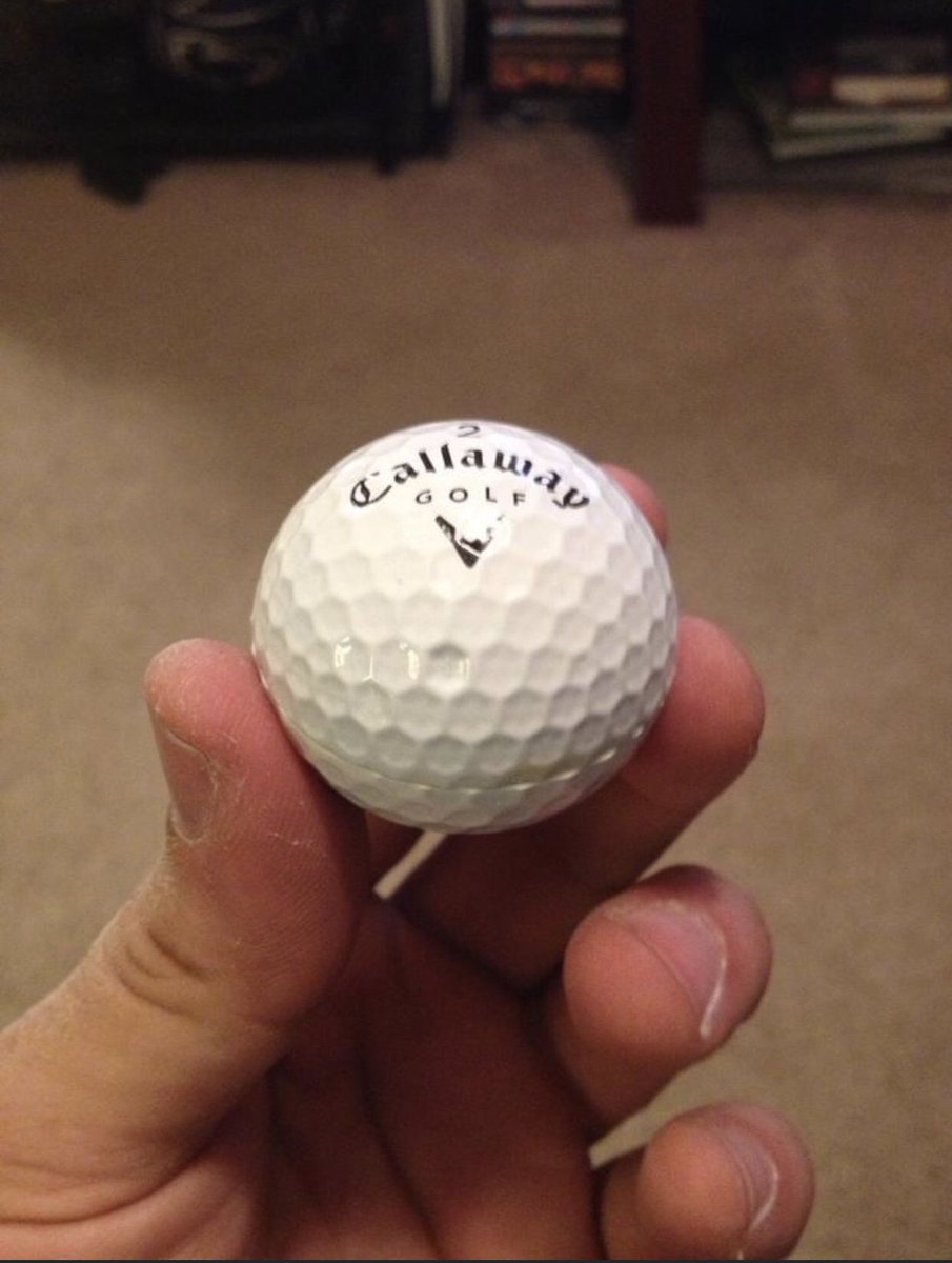 MeghannMegmuc02's tweet photo. @TPCSawgrass 
Getting engaged on #17 in 2013
I’m a golf pro with @CallawayGolf and @Stemmer_98 had my ring in the golf ball
#TPC40 https://t.co/EXbBWUzHVP