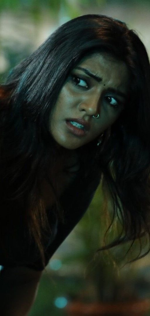 ActressThanos's tweet image. #EeshaRebba