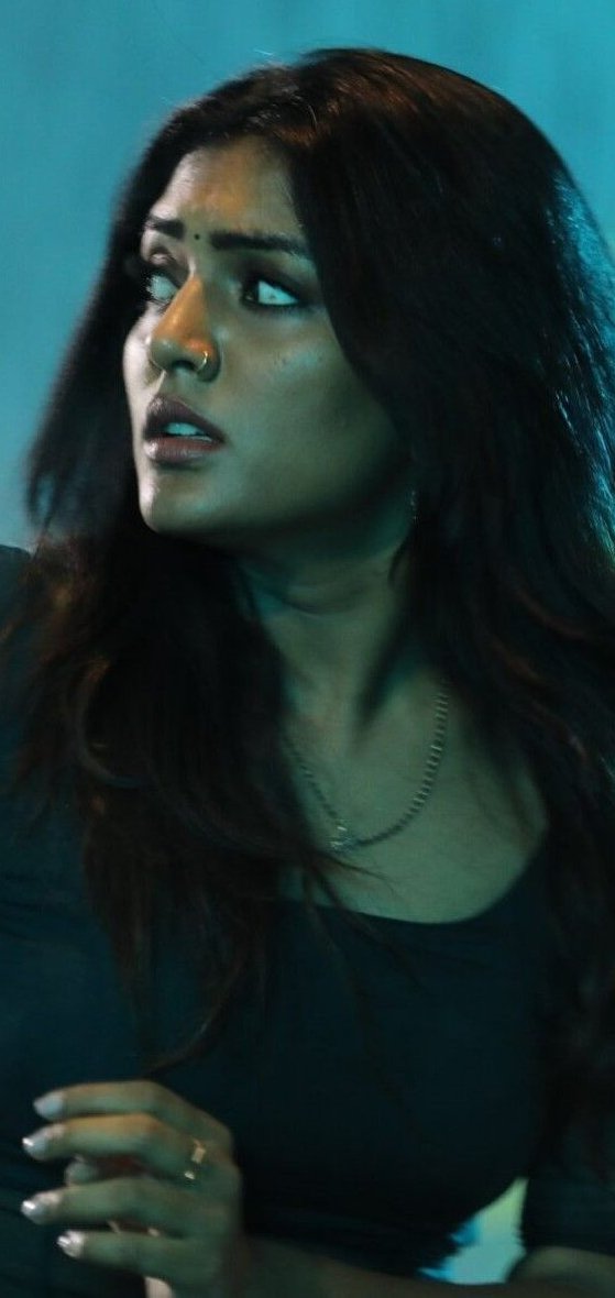 ActressThanos's tweet image. #EeshaRebba