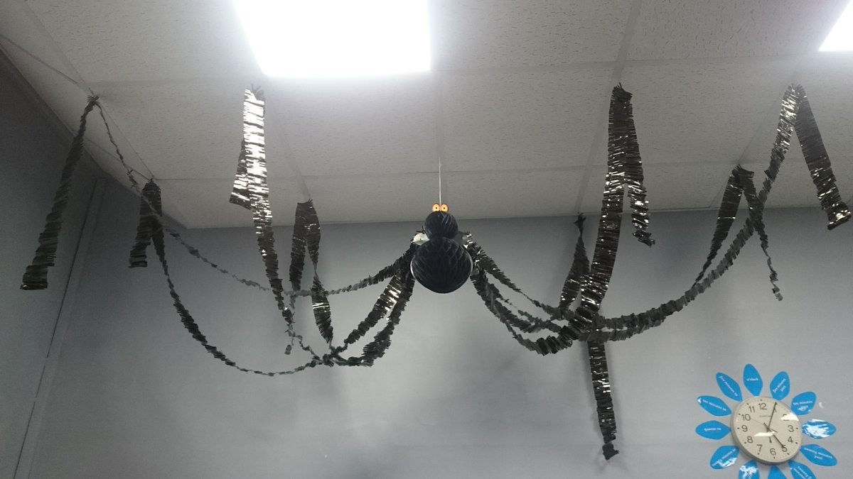 njsrs's tweet photo. Halloween has come early to NJS! 🎃👻🦇 https://t.co/Qv3OOLK59j
