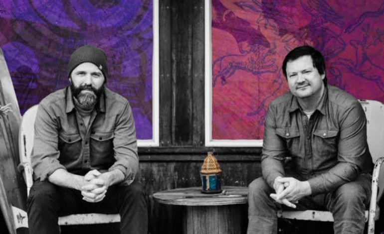 mxdwn's tweet photo. mxdwn PREMIERE: Leon III ( @LeonIIIrd ) Releases Expansive New Song “This Whisper Is Ours” with Help From Myriad Nashville Musicians
#leoniii #thiswhisperisours #myriadnashvillemusicians #whispers #secret #alternative #country
https://t.co/hnUok1XWZG https://t.co/GPlC65v5eq