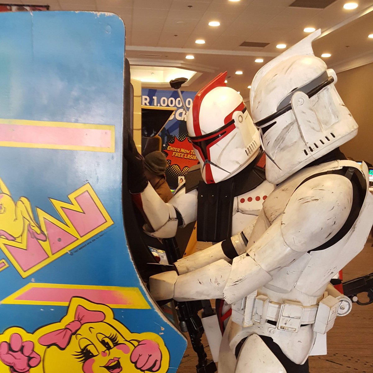 RebelLegionCoR's tweet photo. Just like the simulations! 🕹
@rebellegion #kesselbase
#starwars #clonetrooper #clones #cor #clonesoftherepublic #rebellegion #fordo #arcade https://t.co/ydeDJiyawi