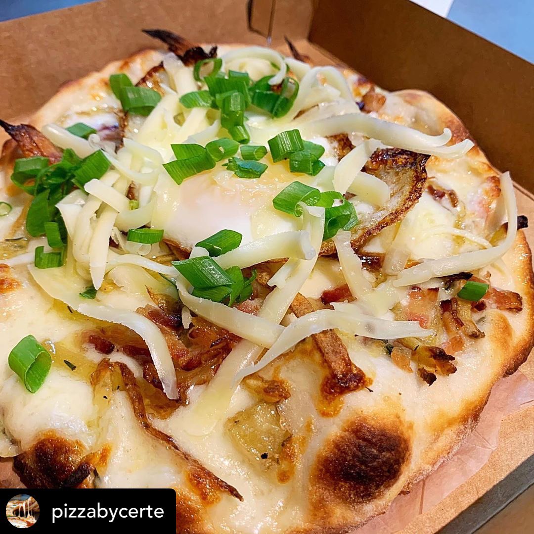 Get your Grand Slam anytime. Like, right outta the oven #runnyegg #nycpizza