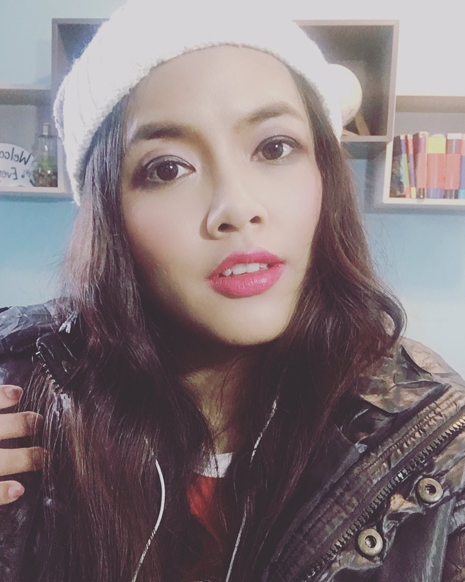 puppayas's tweet photo. Hello guys! We’re steaming now. If you have a free https://t.co/Q5Yx0f9Zij can come to watch us.Thank you all! Go to this link please...👉👉https://t.co/ouIAvbS99l  #newgamer #gamer #gamergirl #gamingcommunity #games #gamersofinstagram #gamingcommunity #awayoutgame #dogstreaming https://t.co/aOb7D7OeyP
