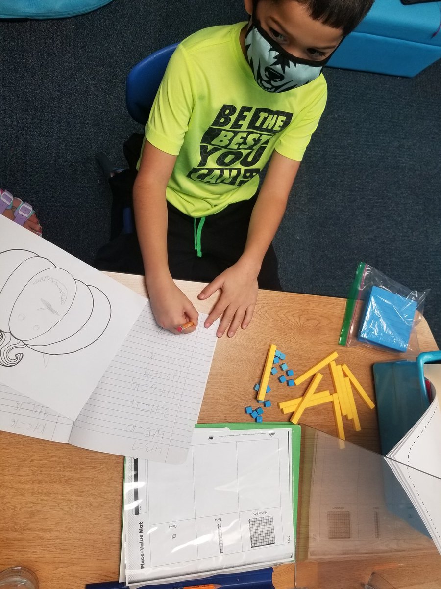 Roll a Pumpkin in Room 11 today! #makemathfun