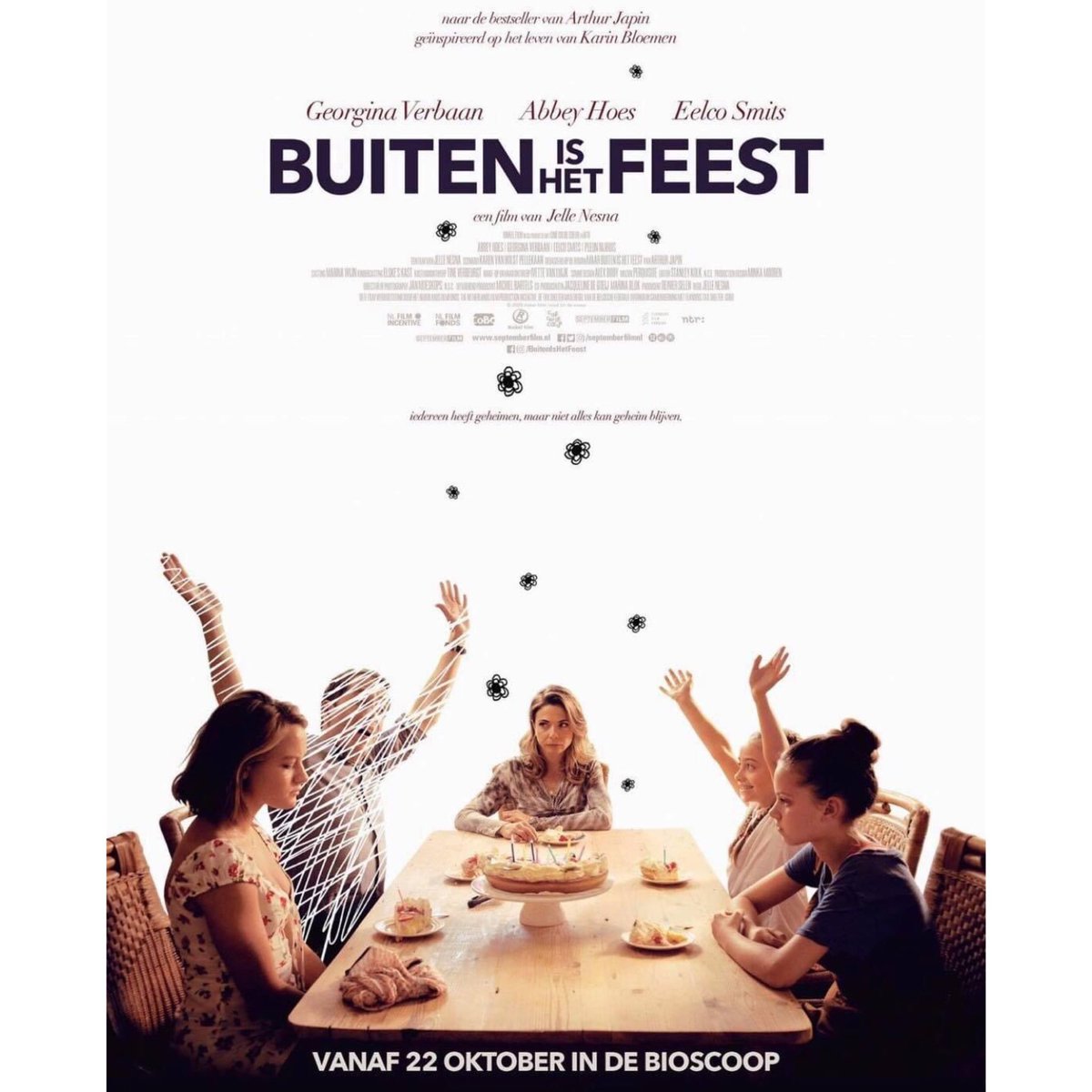 Het is een spannende dag, want vanaf vandaag is de film ‘Buiten Is Het Feest’ in alle bioscopen in Nederland te zien! Ik hoop dat er door middel van deze film meer wordt gepraat over seksueel misbruik en dat we het taboe kunnen doorbreken!❤️