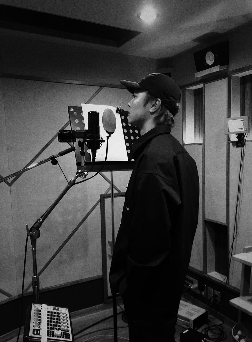 Exile Takahiro Staff 公式 S Tweet 先日のレコーディングでの一コマ Instagramとは別カットです Exile Exiletakahiro Takahiro Trendsmap