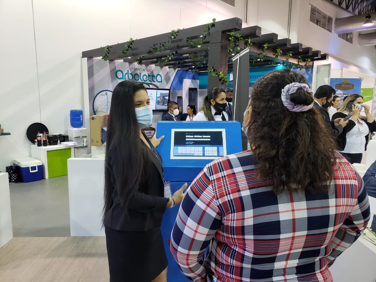 #AportamosAlFuturo | Estamos retomando la participación del <a href="/BiessEcuador/">Biess</a> en eventos presenciales. Estamos en la Feria Hábitat, hasta el domingo. La @FeriaBiess pronto estará en #Guayaquil. 
Respaldamos a los afiliados y los jubilados para cumplir el sueño de tener casa propia.