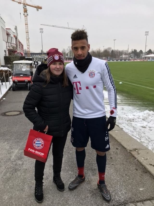 February 2018: Anytime I’d go to Munich both Javi & Aline never let it go to waste for me & always tried to make it special. This time I got to go to a private training the day before the game vs Hertha with Javi’s family & watch the whole team train...