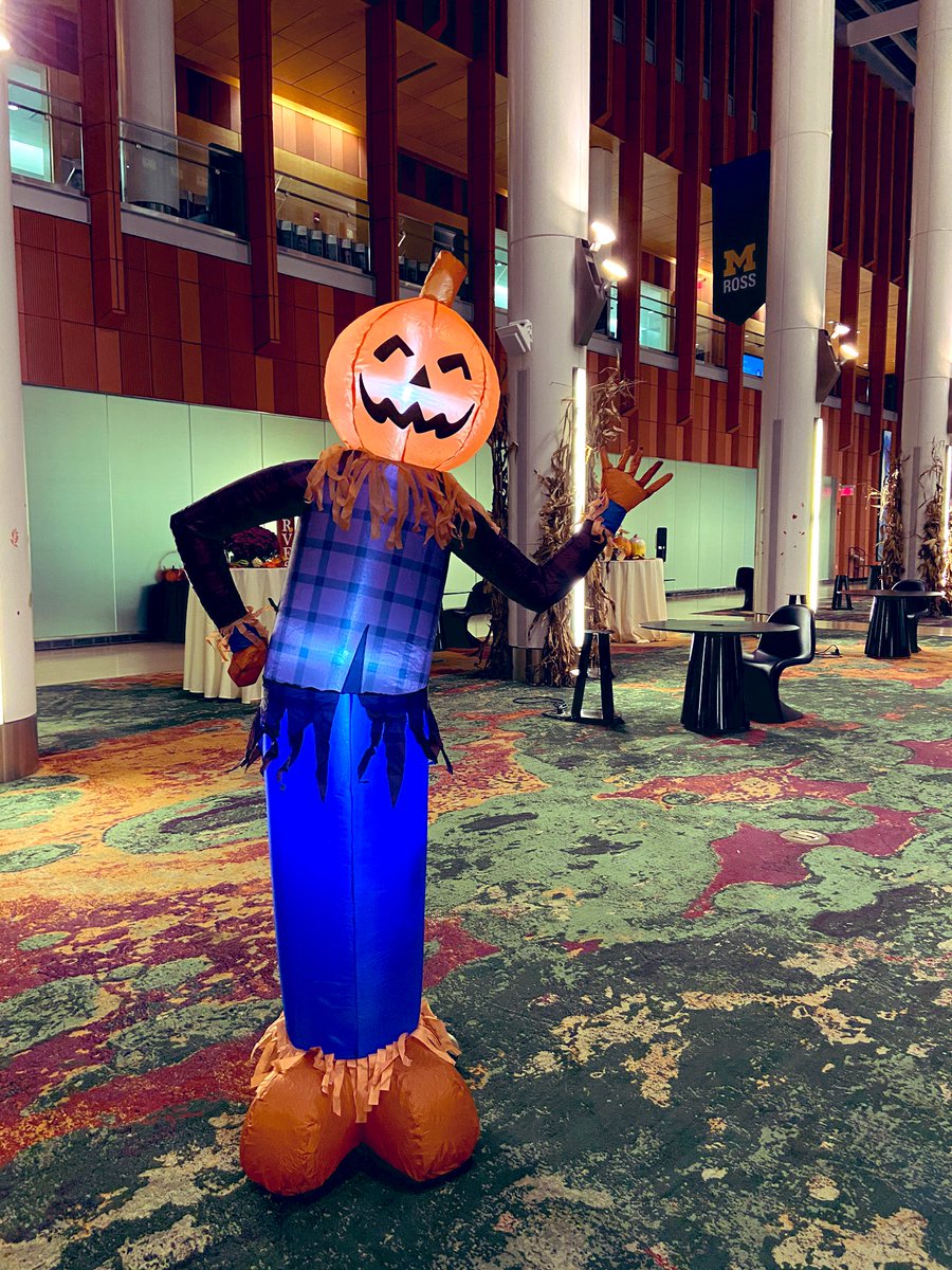 Scott DeRue tweet media