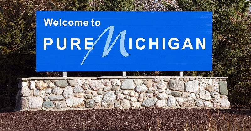 thepennyhoarder's tweet photo. If you know anyone that lives in Michigan, give them a heads up...