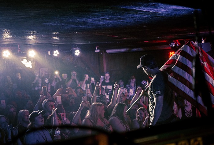 #TBT to when we had concerts...🤣🙄 We can't wait to do this again! #DustyA #DustyArmadillo #SaveOurStages #SaveOhioStages #SOS #SOSAct https://t.co/z5yWt8o8OC