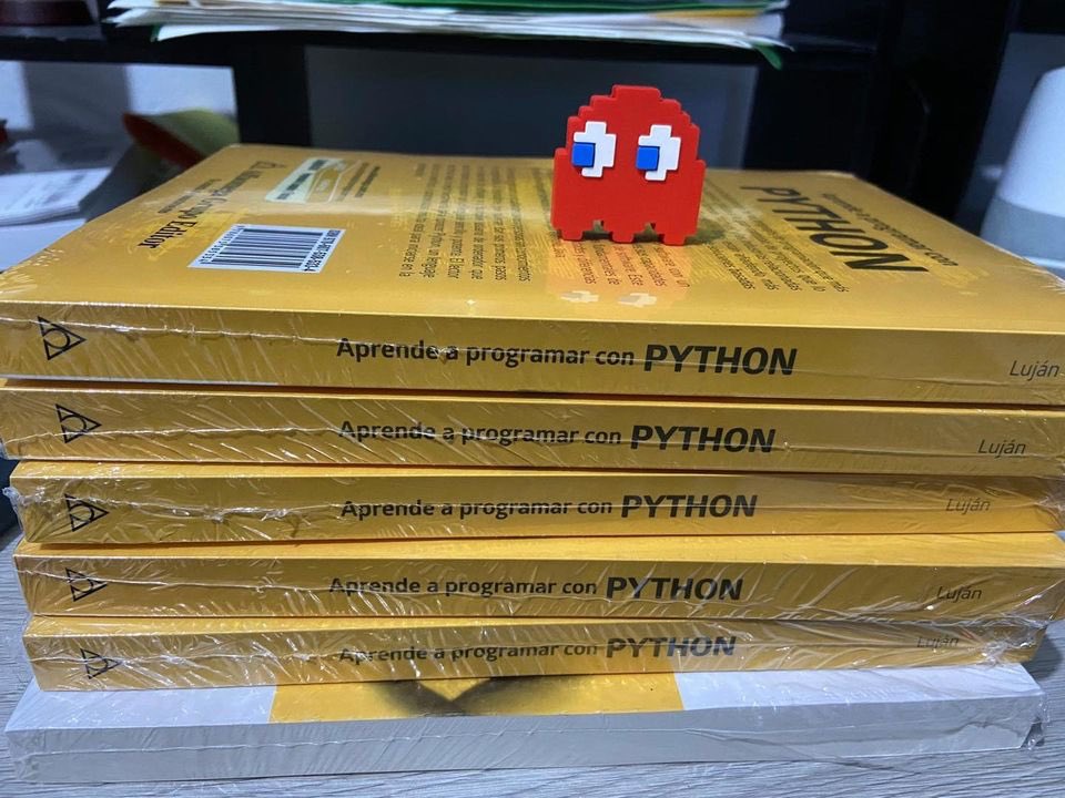josedlujan's tweet image. Se va un libro de Python📚
- Cuál tecnología, lenguaje, frameworks, etc es la que estas aprendiendo 🤓
- Cuanto tiempo estás invirtiendo en ella⏰
- dar RT a este tweet
Se selecciona random entre todos los participantes
No importa el país, si tienes CP participa, suerte 👍🍀