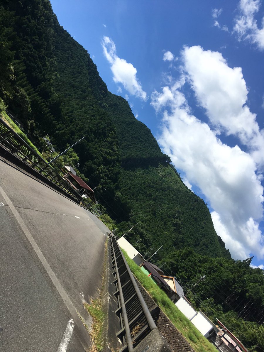 ir_xx8024's tweet photo. 田舎へ帰りたい…😫💕今年は1回しか行かれへんかったから今度はもっと行きたいなぁ〜🤔💭 https://t.co/owGl7aCHzS