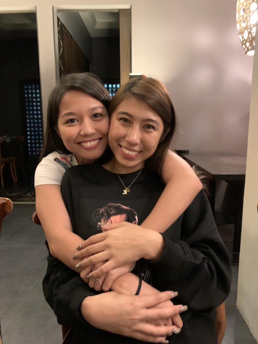 Happiest Birthday to this gorgeous lady!!💕 I miss and love you so much!🥺
I hope you enjoy your day!😘 Always take care!! We love you!!💖