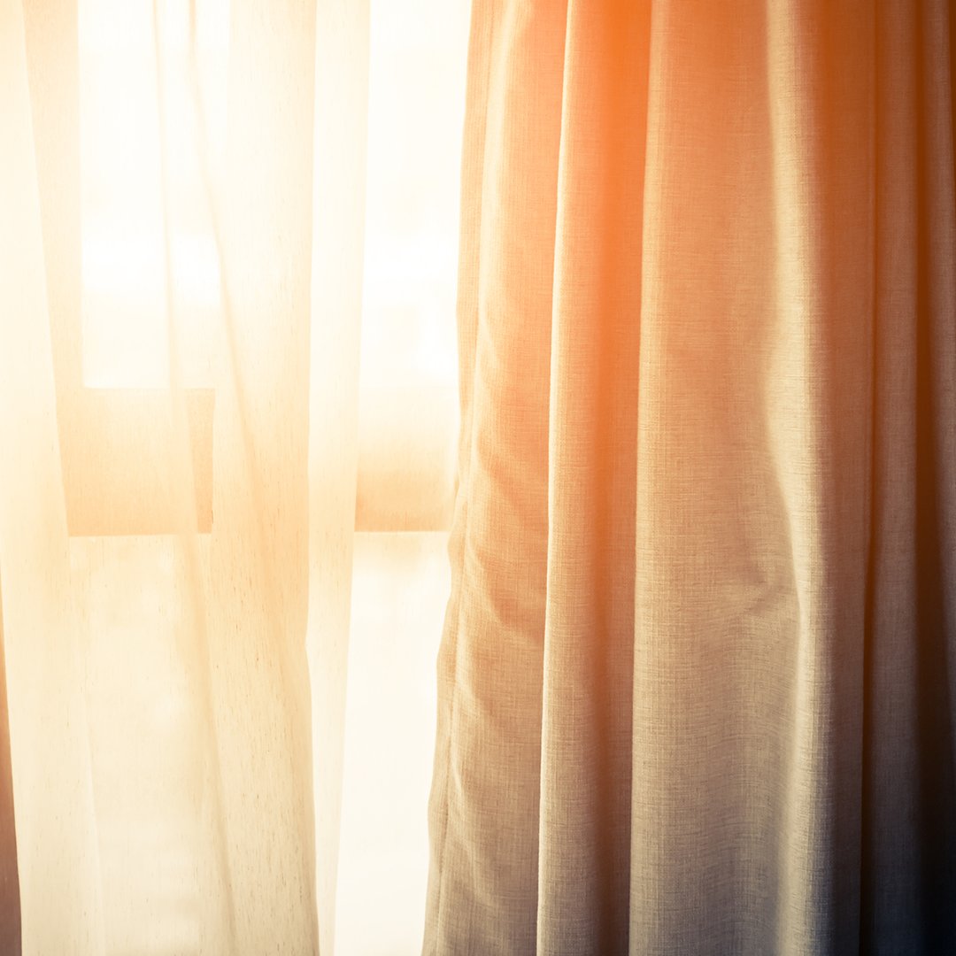 How to stay feeling energised through the #winter months:  Invest in an alarm clock which specialises in helping you wake up naturally by simulating light for sunrise and helping you fall asleep with a sunset setting.