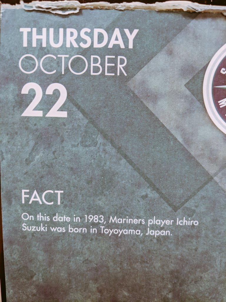 TheMariNERD's tweet photo. This is disappointing...
None the less, HAPPY BIRTHDAY ICHIRO! #IchiroForever #WrongYear https://t.co/rvSc1mxwHV