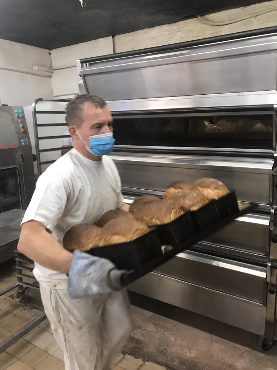 TurnersBakers's tweet photo. Special thanks to Lance at #ovenfix for great service and aftercare for our new oven, made a big job very easy π https://t.co/v0IV3JDLmx
