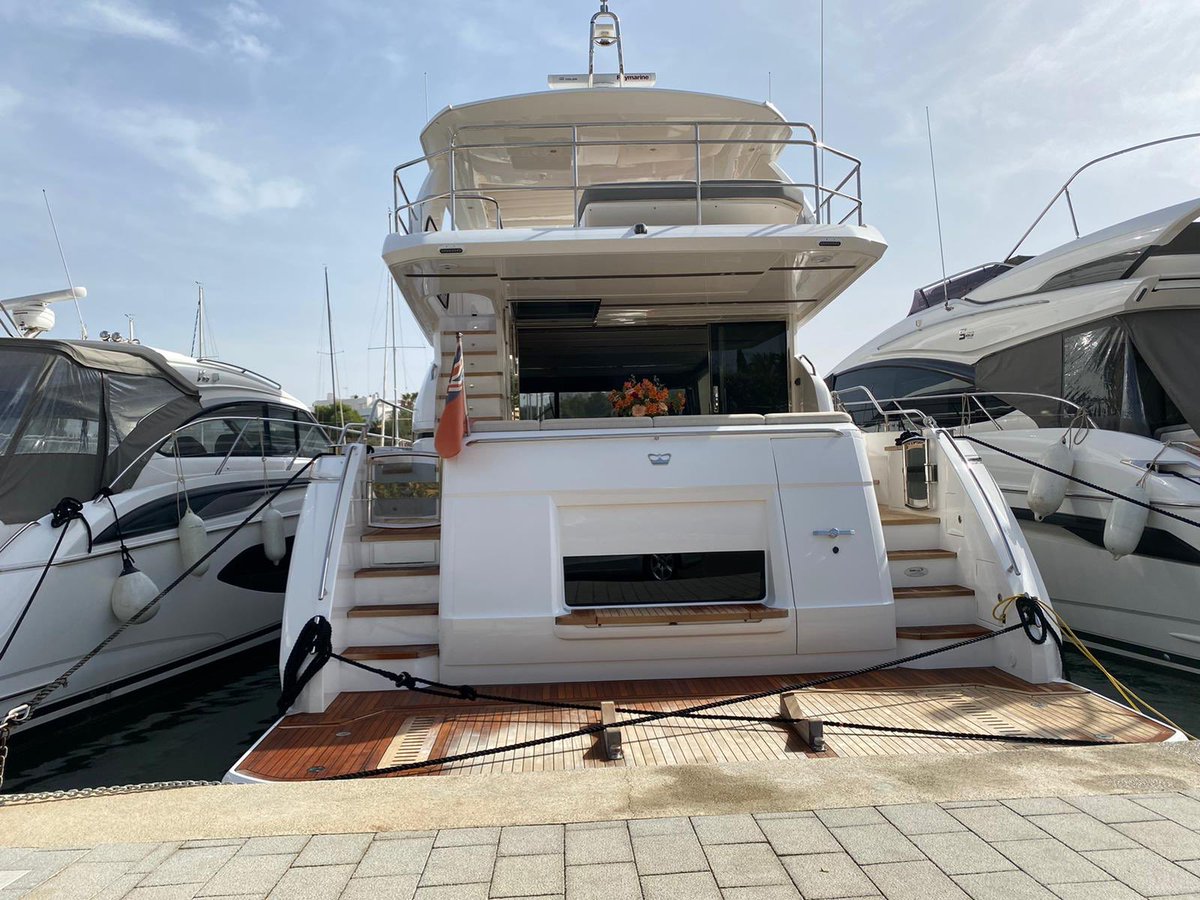 boatscouk's tweet photo. What a lovely day to view a @PrincessYachts P68 ! #loveboats #sellboats #usedboats #princess68 https://t.co/bDmvbtdHLl