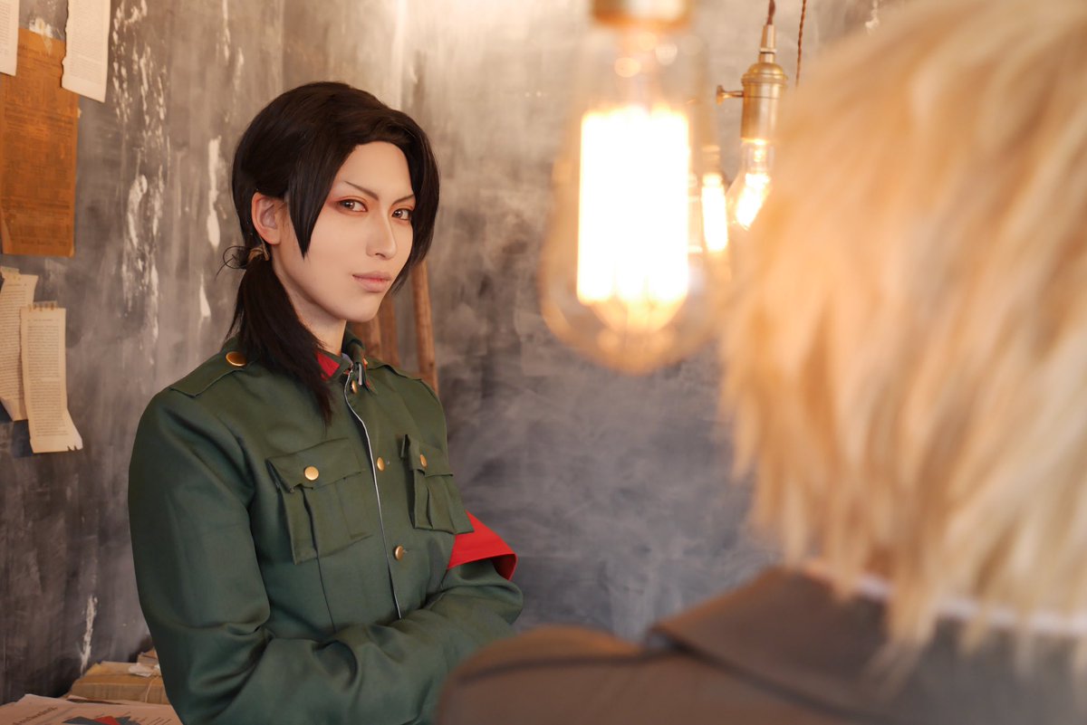 「四千年前のしゃしん? 」|女将🐺❤️‍🔥4/1アコマルD17🥳通知❌のイラスト