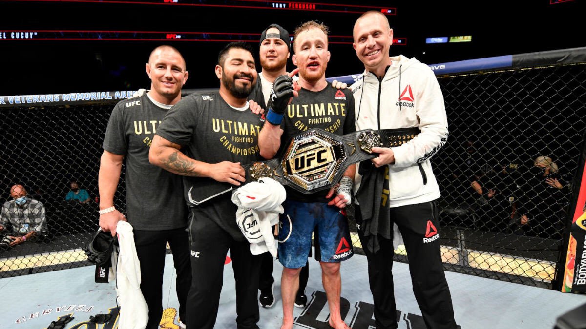 LewisSimpsonMMA's tweet image. Trevor Wittman says Justin Gaethje’s ‘secret weapon’ will be on display in UFC 254 main event and has managed to keep the ‘secret weapon’ hidden in the build up.