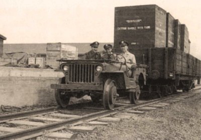 Aujourd'hui, une "Locomotive" américaine légendaire.La Jeep Willys. Thread histoire 