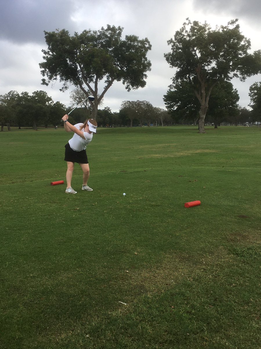 GolfDavenport's tweet image. Freshman Caroline Sherwood on the 18th tee box during the Lady Matador Fall Classic at Starcke Park Golf Course. #BTP #Wolvesatwork