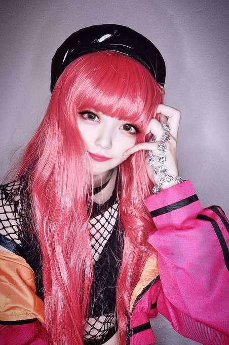 Twitterのコスプレ画像32