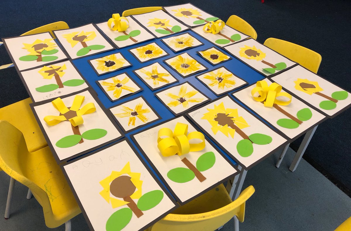 How cute are the sunflowers Van Gogh class have made? They made these using 2D shapes, folding paper and using plastic forks - all different types of media! Not to mention they’re only 4! Super proud teacher moment! 🌻💛 #proudteacher #sunflowers #creative #EYFS #earlyyears