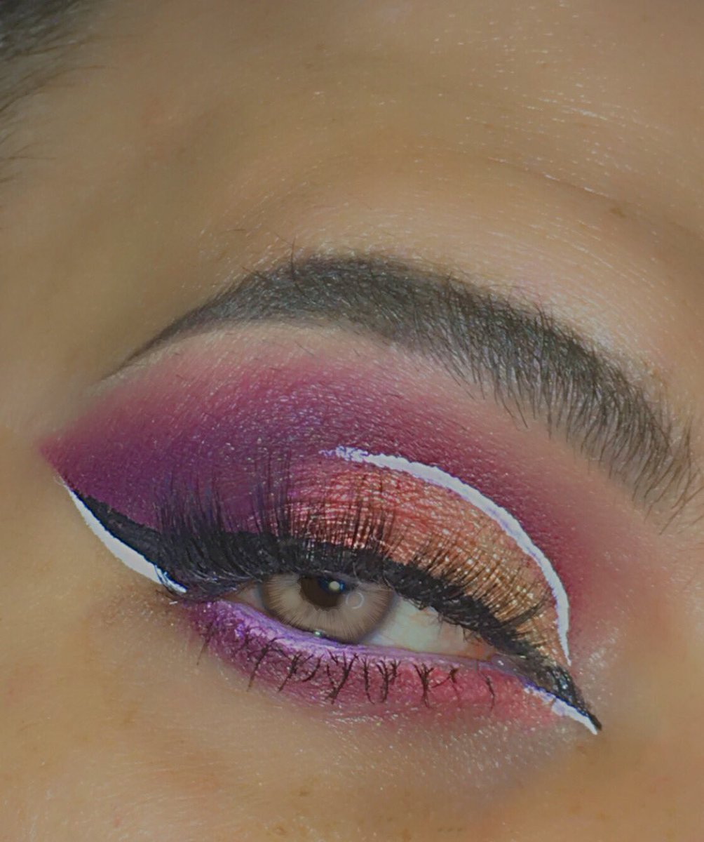 Todayโs look using the @MakeupRVLTN COLOUR BOOK 03, @NyxCosmetics liquid white liner, and @KissProducts lashes in style Russian volume #kisslashes #makeuprevolution #nyxcosmetics #menthatblend #mua https://t.co/wsc9mxcwdC