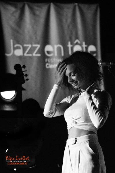 Super concert hier soir à la Maison de la Culture de Clermont-Ferrand 😉 Bravo <a href="/MaeDefays/">Maë Defays</a>  
pour cette prestation  musicale , un grand talent sur scène . Merci @jazzenteteinternatioal pour ce Festival !