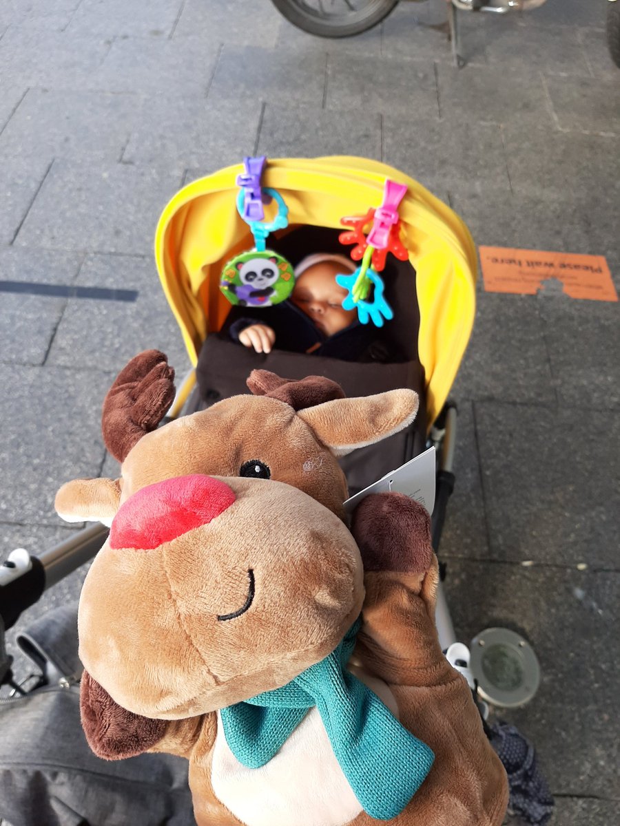 Maxine-Laurie tweet media