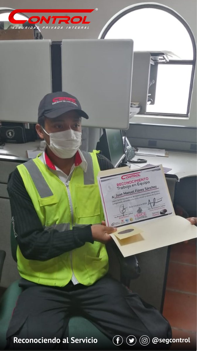 segcontrol's tweet image. Guardias ejemplares como nuestros Héroes Control, nos motivan a continuar reconociendo la labor de todos aquellos que en el cumplimiento de su deber van más allá.
#YoSoyControl #FamiliaControl #HeroesControl #GuardiasDeSeguridad