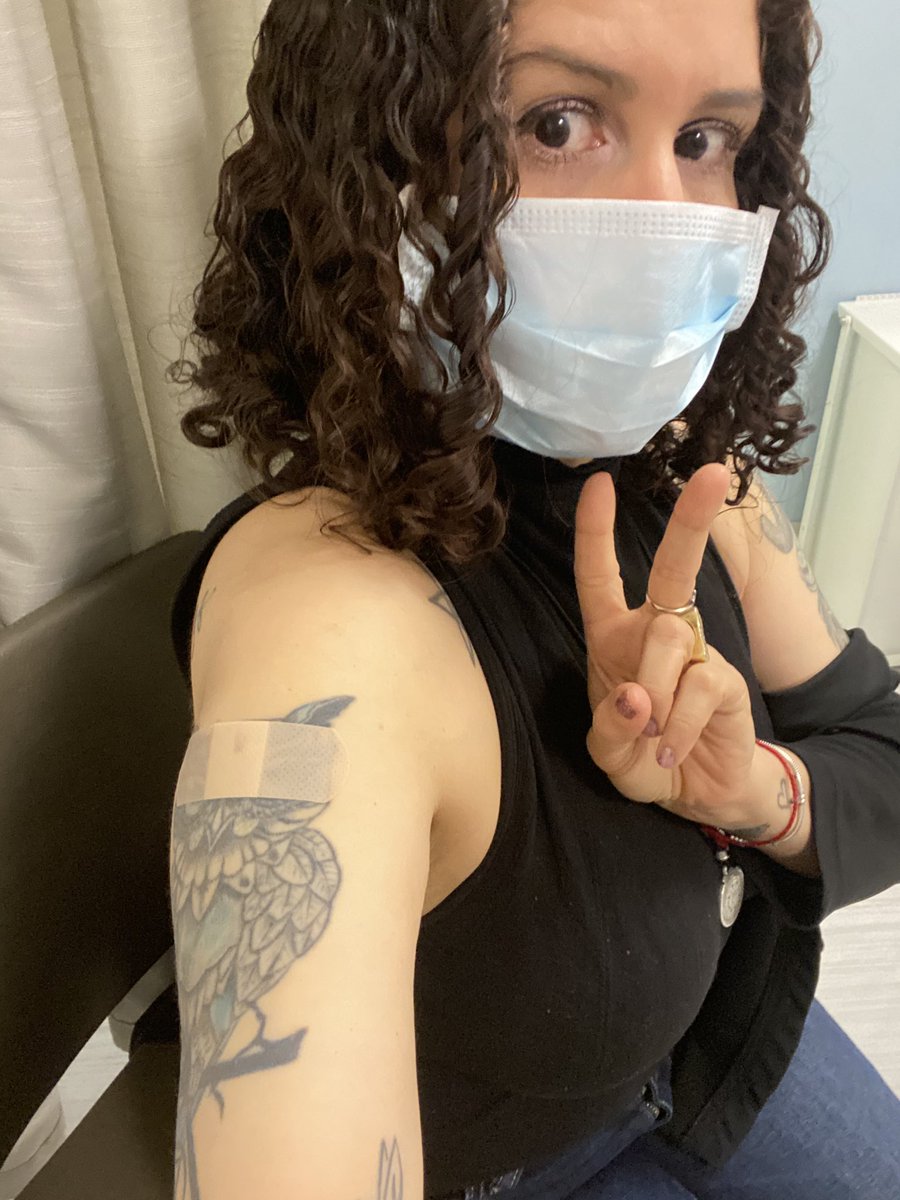 PRINCESSBETH01's tweet photo. #HaveAnEnlightenedDay #CoveStudy💉 #TodayIRecievedMy2ndShot #Moderna #HappyToVolunteer https://t.co/YmKB8WXRxG