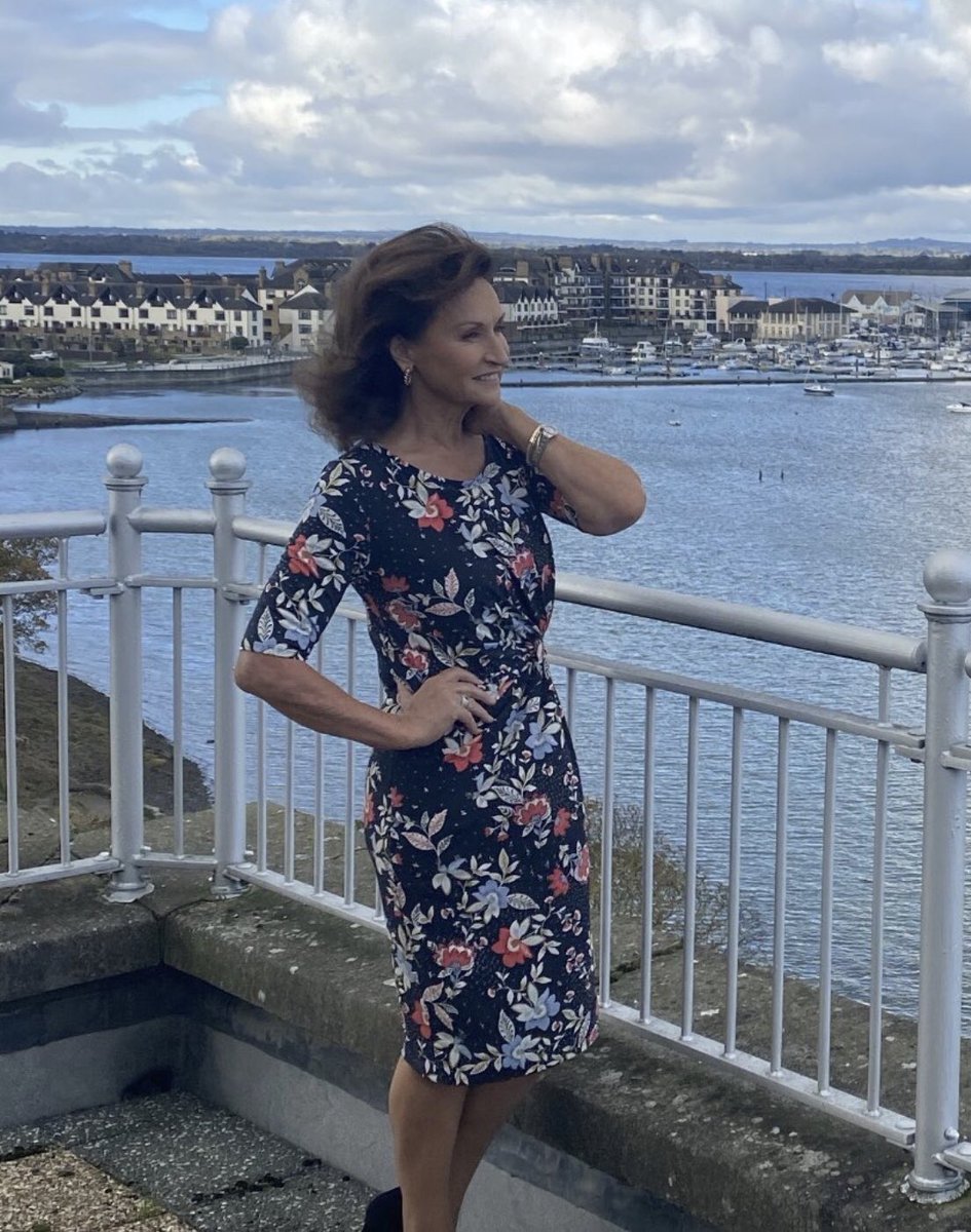 I had forgotten how beautiful Malahide is as I haven’t been there for decades! I was there recently showcasing fashion from @Oxendales_Ire. Stay safe and well. Celia xx