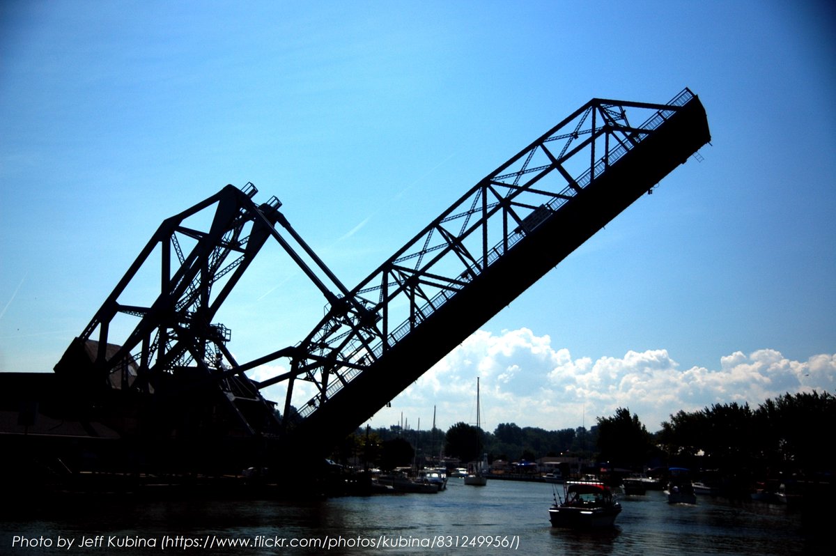 In 1925 The Ashtabula Lift Bridge – a Strauss bascule bridge that crosses over the Ashtabula River in the harbor, was completed. Besides being a major transportation route, it occupies a crucial location in the city’s-built environment  #OHCommunitySpotlight  #GOPCThread