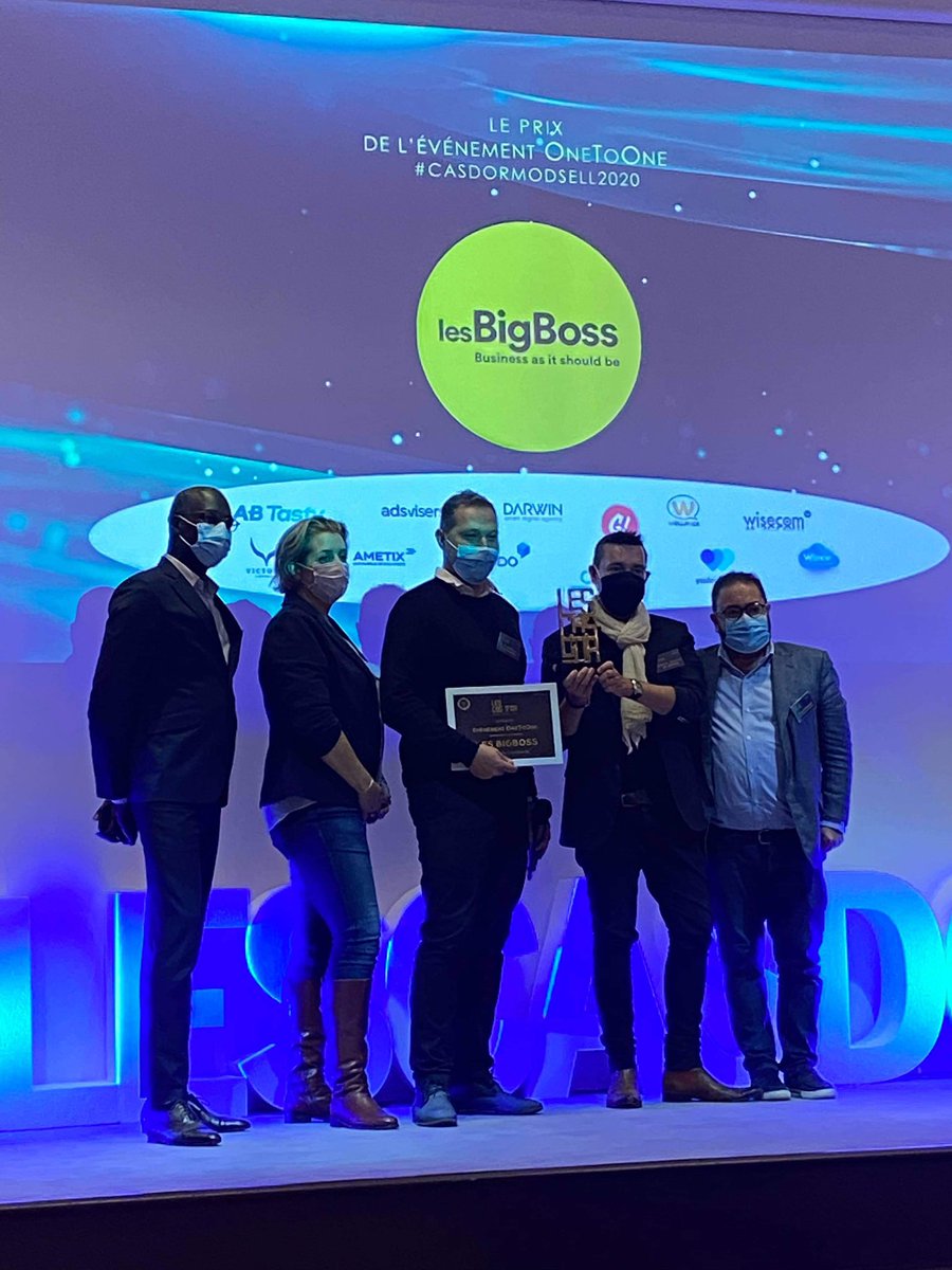 anobecourt tweet media