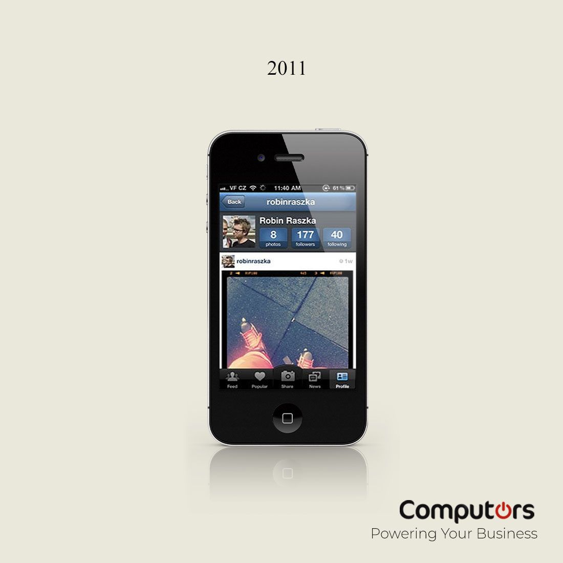 computors's tweet photo. It's a slightly different #throwbackthursday this time showing you the evolution of Instagram on mobile. Do you remember the Old Instagram? Do you remember when phone screens were that small too? #tbt #insta #instagram #phone #mobile #iphone #app https://t.co/7jOzDrmW7h