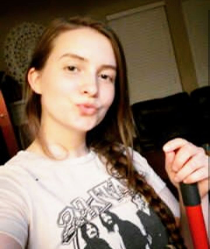 Mandy Kay's Instagram, Twitter & Facebook on IDCrawl