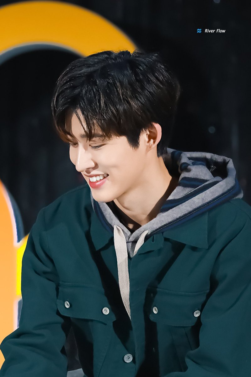 คุณสายไหม ꔛ ☁️ 슈가 tweet media
