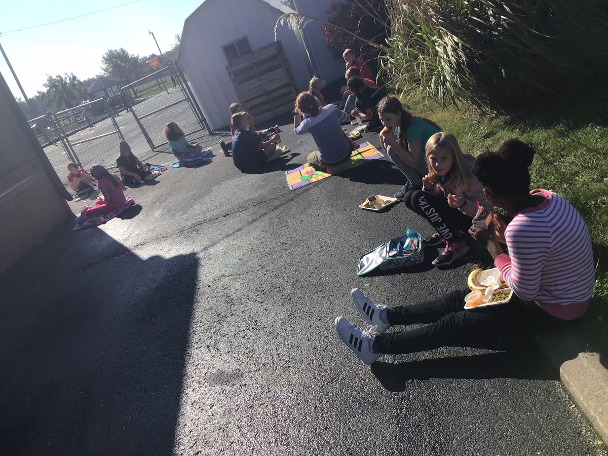 Stacy Robison tweet media