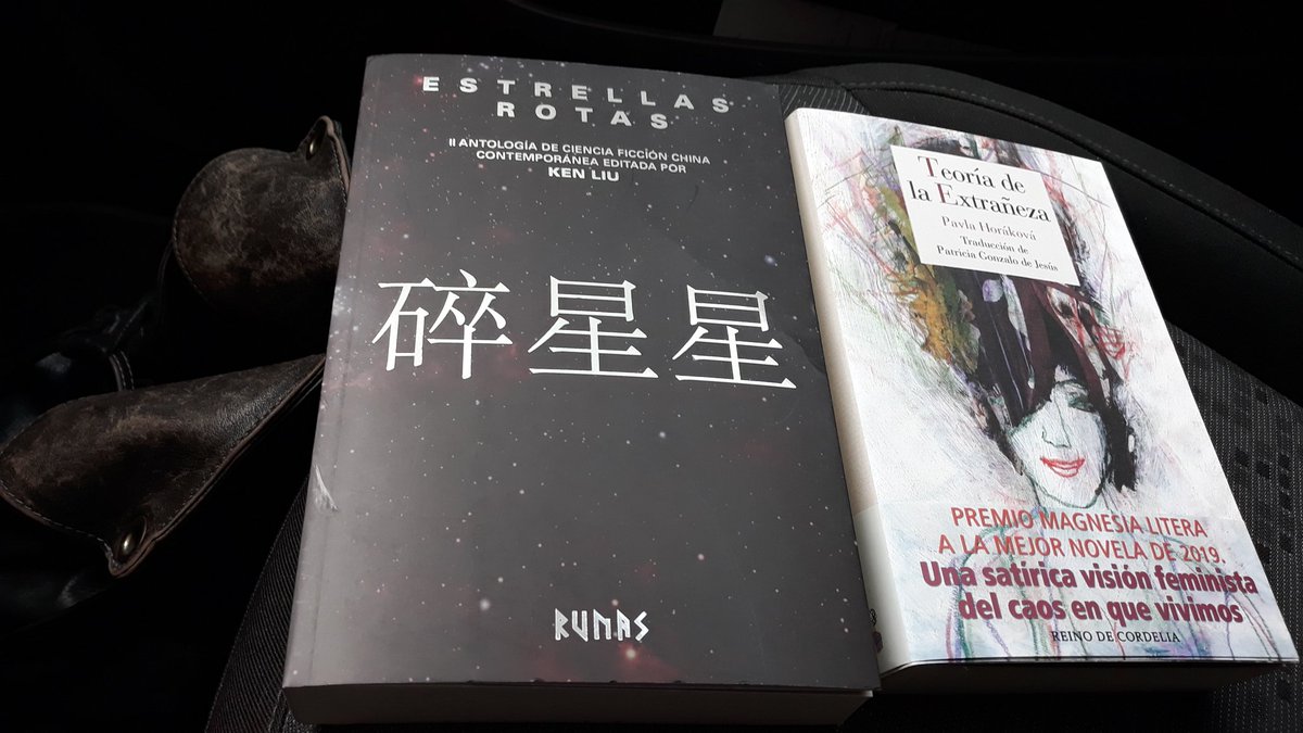 Tosky07_PS's tweet photo. #EstrellasRotas y #TeoríadelaExtrañeza son algunos de los libros que leeremos en noviembre en el #ClubdeLectura organizado por @momoko_blog. Recién salidos de @libreriacanaima. Alguien se anima a leer #50páginasaldía en #Momokoreads ? https://t.co/cs49vjIKhM