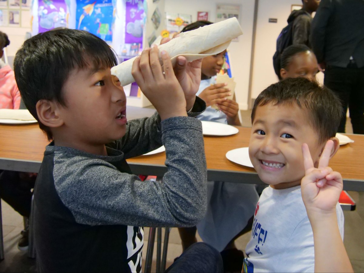 Royal_Greenwich's tweet photo. Although the government aren’t providing free school meals for kids during school holidays, we’re still offering support. We’re serving free, nutritious meals to kids this #halfterm. Find the nearest location and times near you here https://t.co/Yoi0Ej7yUx #FreeSchoolMeals https://t.co/fkL066XIle