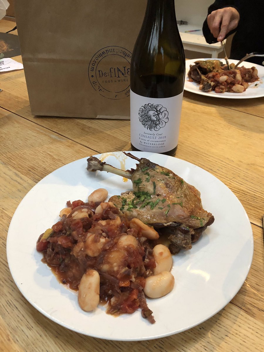 LouisBoutinot's tweet photo. It works! Ordered. Browsed the wines. Ready in no time. Drove 30mins home. Still warm. Confit duck / cassoulet 💥 . Winner winner duck dinner. https://t.co/xmcfGFwPAz