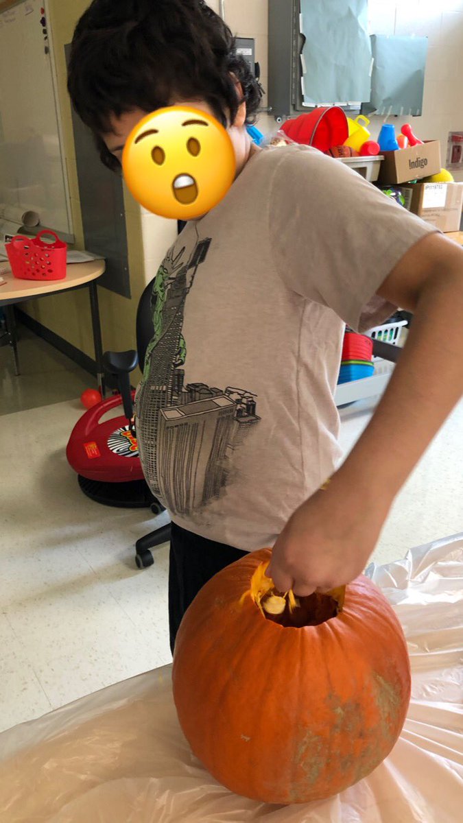 Andrea Tran tweet media